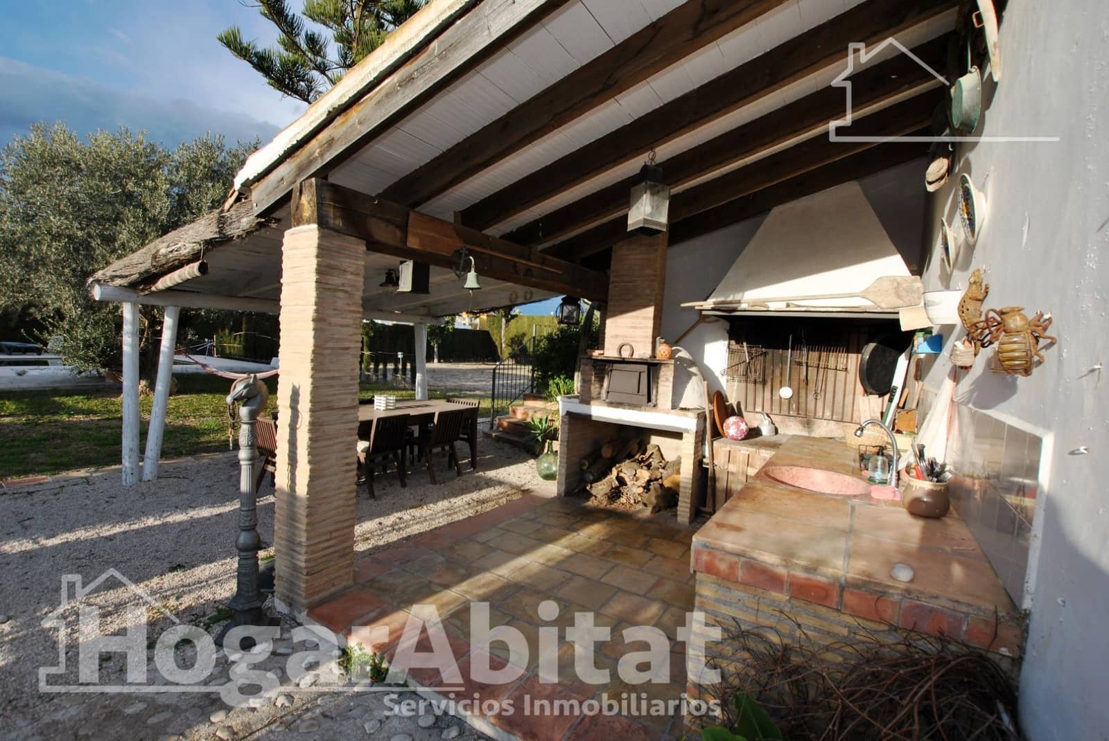 4 Zimmer Villa zu verkaufen in Oliva mit Pool Garage - 750.000 € (Ref: 9755776)