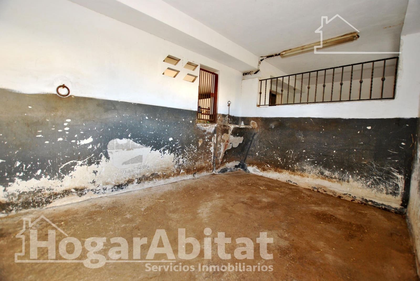 4 Zimmer Villa zu verkaufen in Oliva mit Pool Garage - 750.000 € (Ref: 9755776)