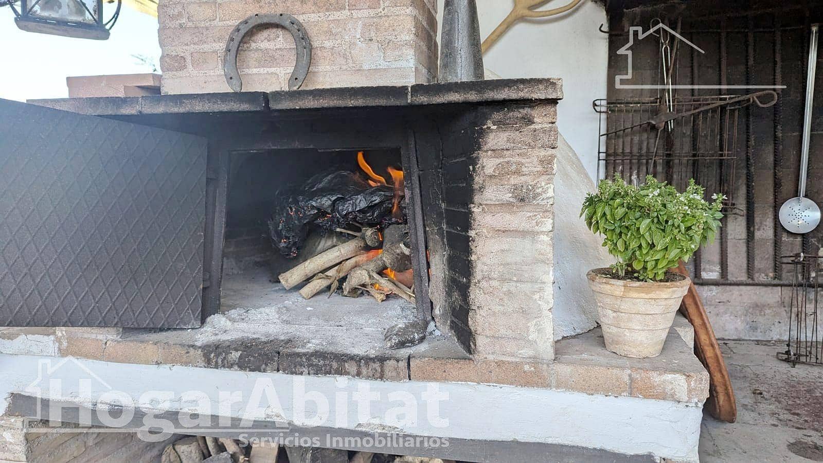 4 Zimmer Villa zu verkaufen in Oliva mit Pool Garage - 750.000 € (Ref: 9755776)