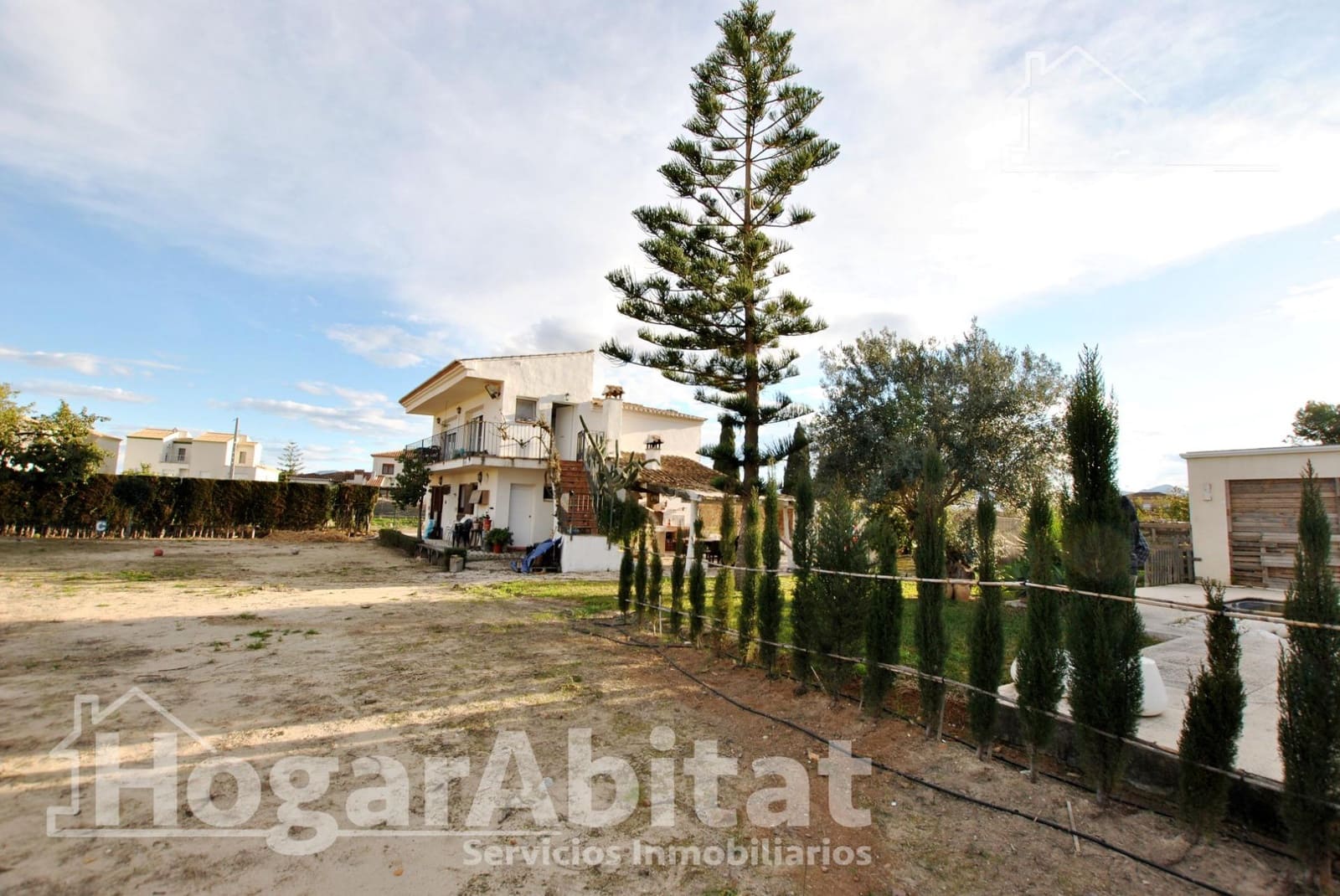 4 Zimmer Villa zu verkaufen in Oliva mit Pool Garage - 750.000 € (Ref: 9755776)