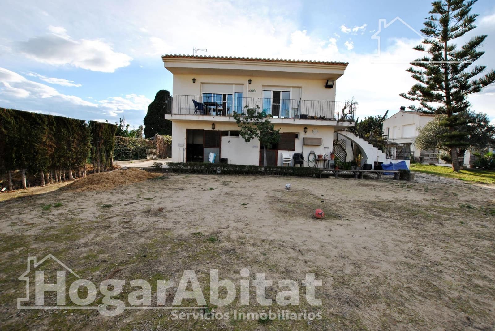 4 Zimmer Villa zu verkaufen in Oliva mit Pool Garage - 750.000 € (Ref: 9755776)