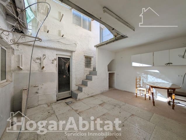 4 soverom Hus til salgs i Alicante by - € 157 000 (Ref: 9755778)