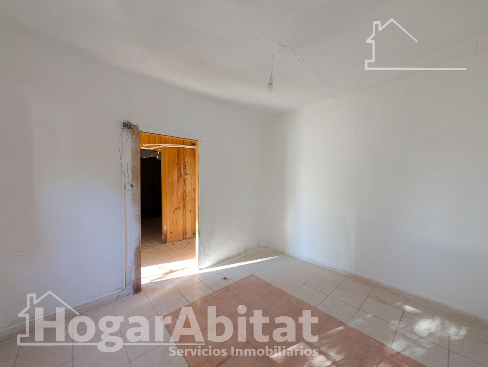 4 soverom Hus til salgs i Alicante by - € 157 000 (Ref: 9755778)