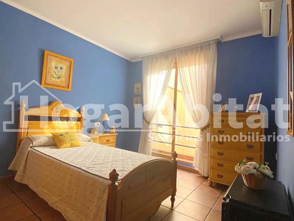 6 quarto Moradia para venda em Vila-real com garagem - 300 000 € (Ref: 9755780)