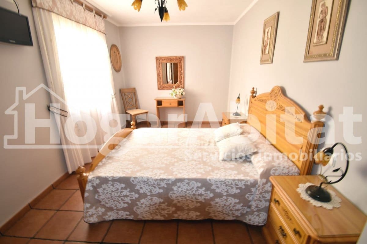 6 quarto Moradia para venda em Vila-real com garagem - 300 000 € (Ref: 9755780)