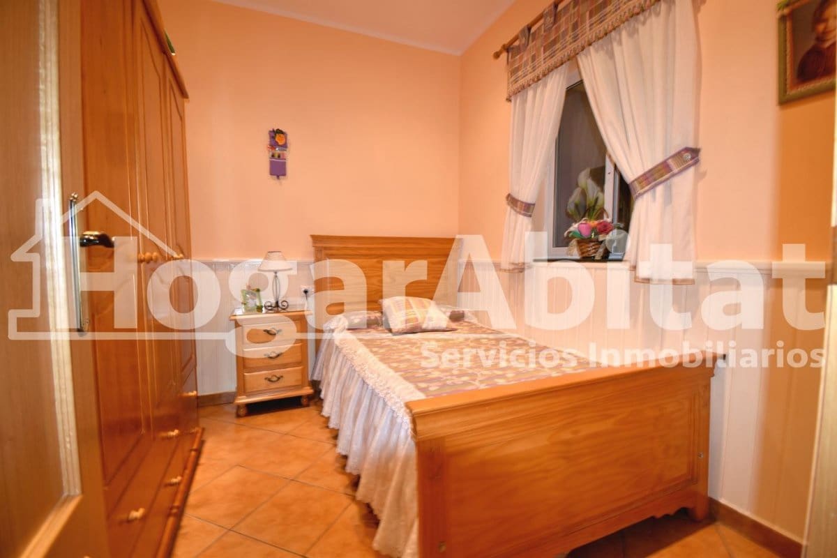 6 quarto Moradia para venda em Vila-real com garagem - 300 000 € (Ref: 9755780)