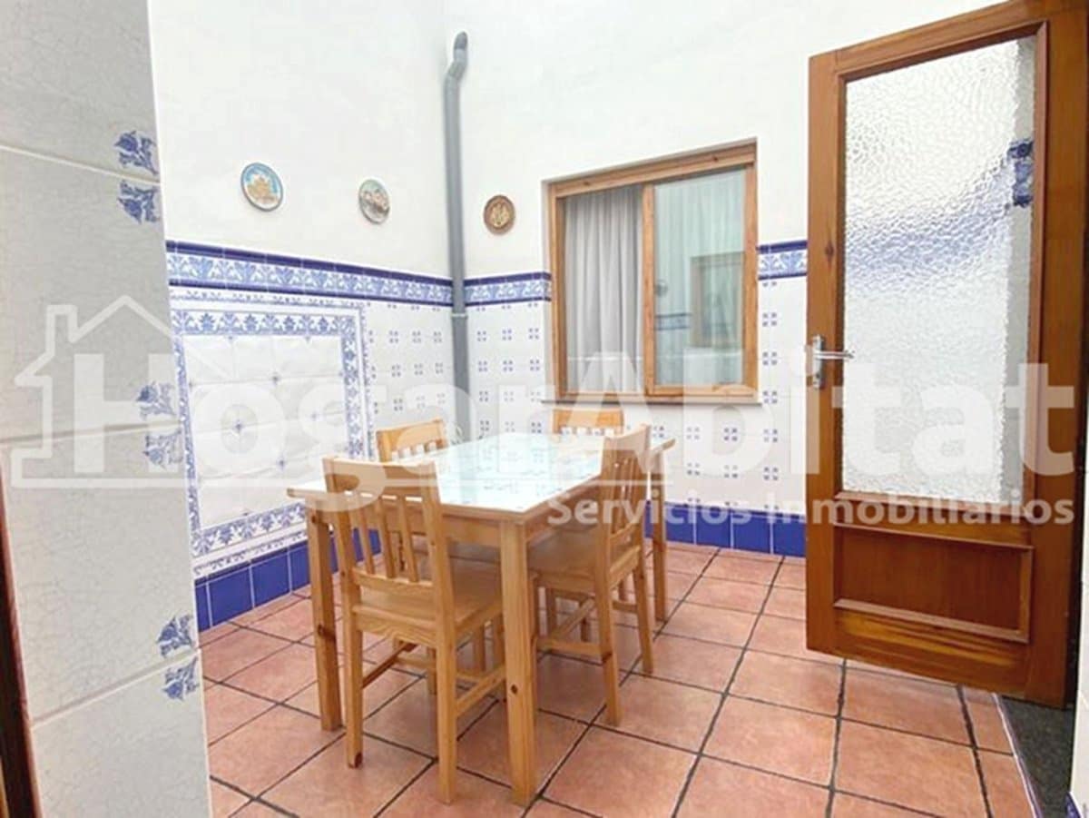 6 quarto Moradia para venda em Vila-real com garagem - 300 000 € (Ref: 9755780)
