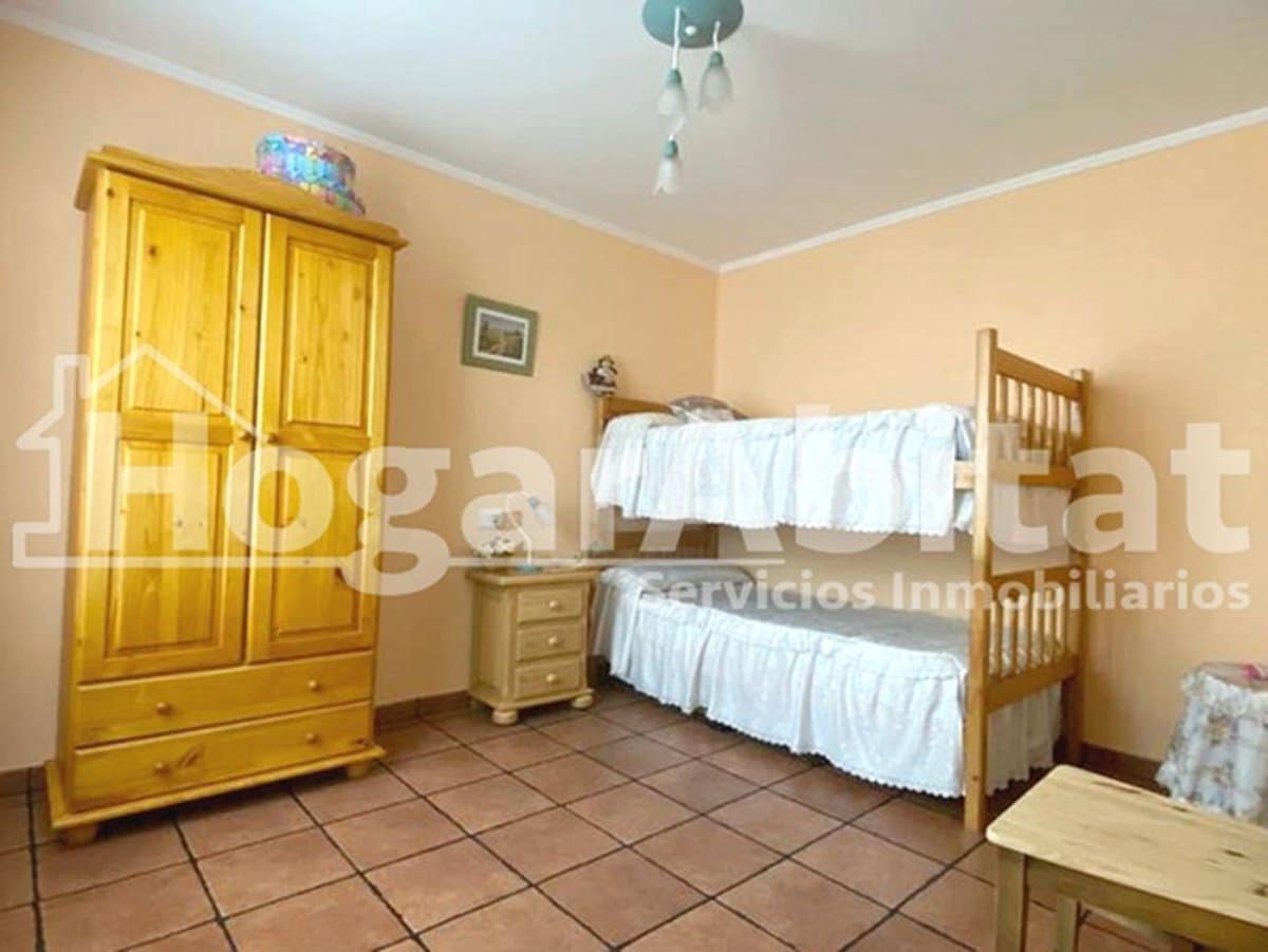6 quarto Moradia para venda em Vila-real com garagem - 300 000 € (Ref: 9755780)