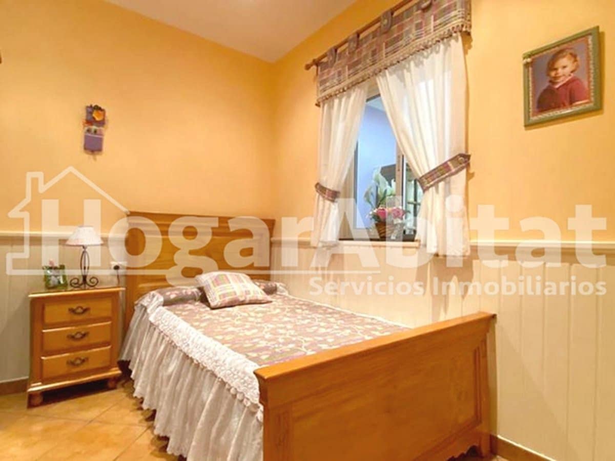 6 quarto Moradia para venda em Vila-real com garagem - 300 000 € (Ref: 9755780)