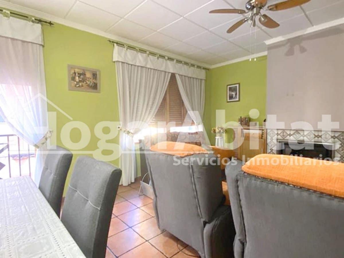 6 quarto Moradia para venda em Vila-real com garagem - 300 000 € (Ref: 9755780)