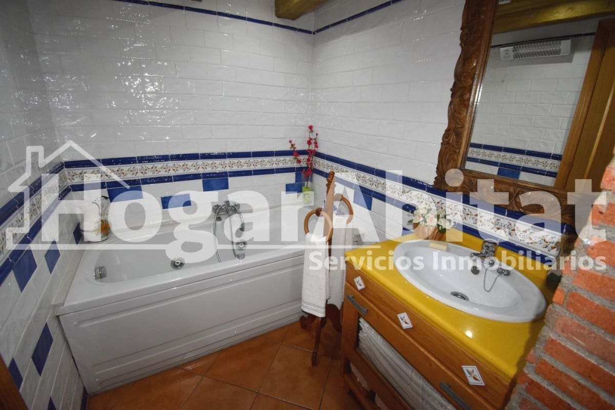 6 quarto Moradia para venda em Vila-real com garagem - 300 000 € (Ref: 9755780)