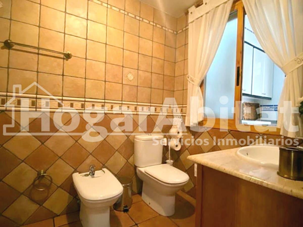 6 quarto Moradia para venda em Vila-real com garagem - 300 000 € (Ref: 9755780)