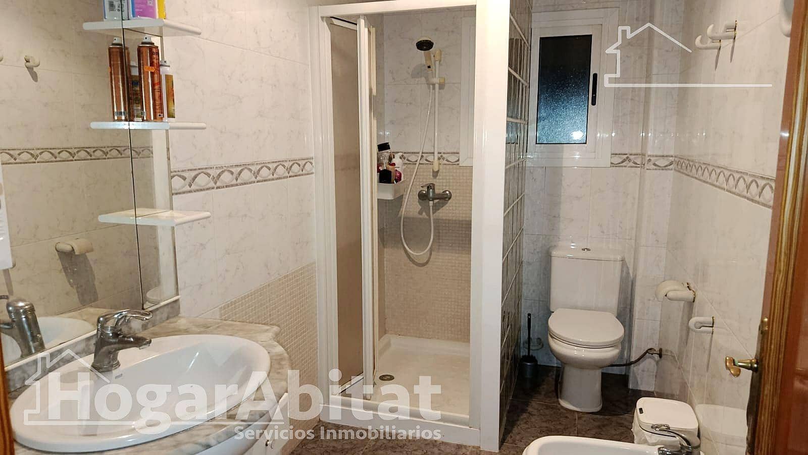 5 makuuhuone Huvila myytävänä paikassa Oliva mukana uima-altaan 
autotalli - 315 000 € (Ref: 9759027)