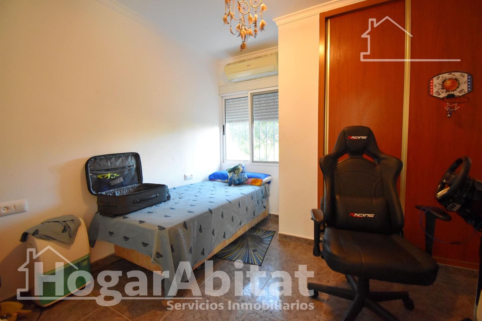 5 makuuhuone Huvila myytävänä paikassa Oliva mukana uima-altaan 
autotalli - 315 000 € (Ref: 9759027)