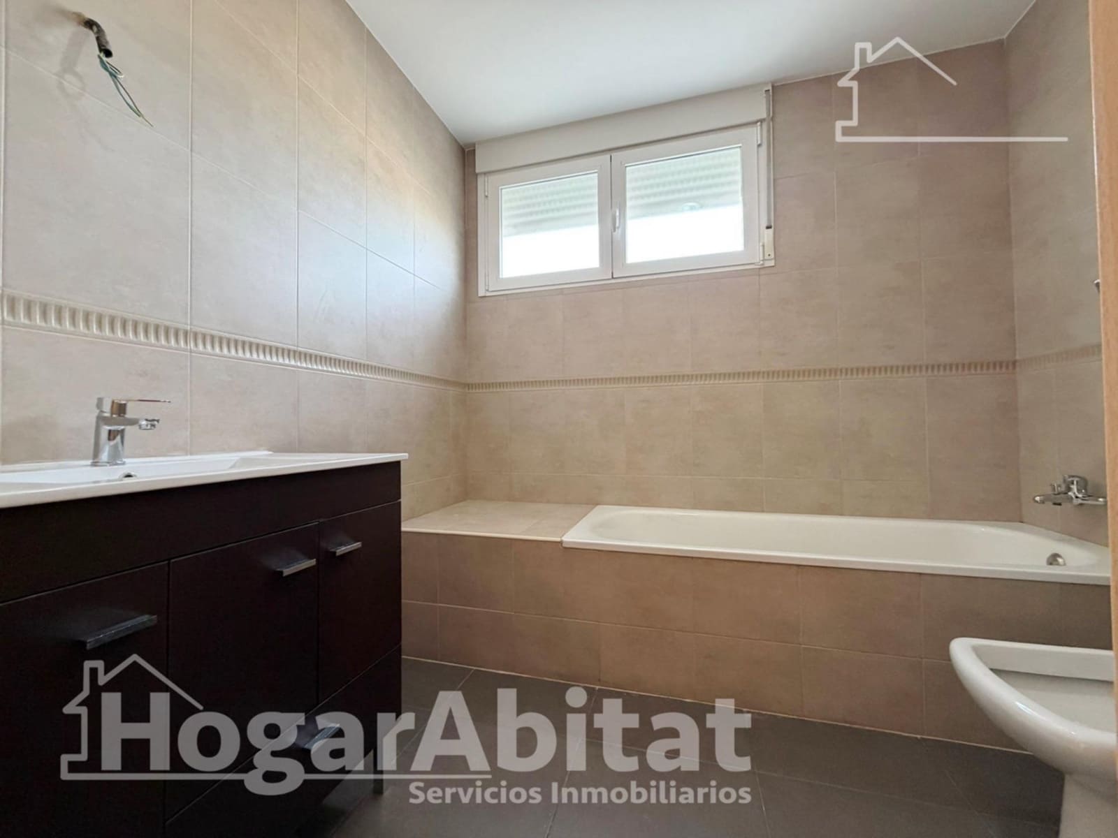 4 camera da letto Villetta a Schiera in vendita in Benaguasil con garage - 349.000 € (Rif: 9759033)