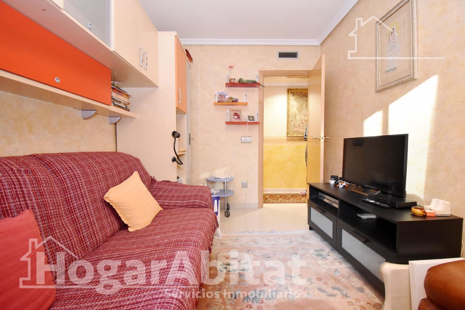 6 bedroom Flat for sale in Castello de la Plana with garage - € 405,000 (Ref: 9759034)