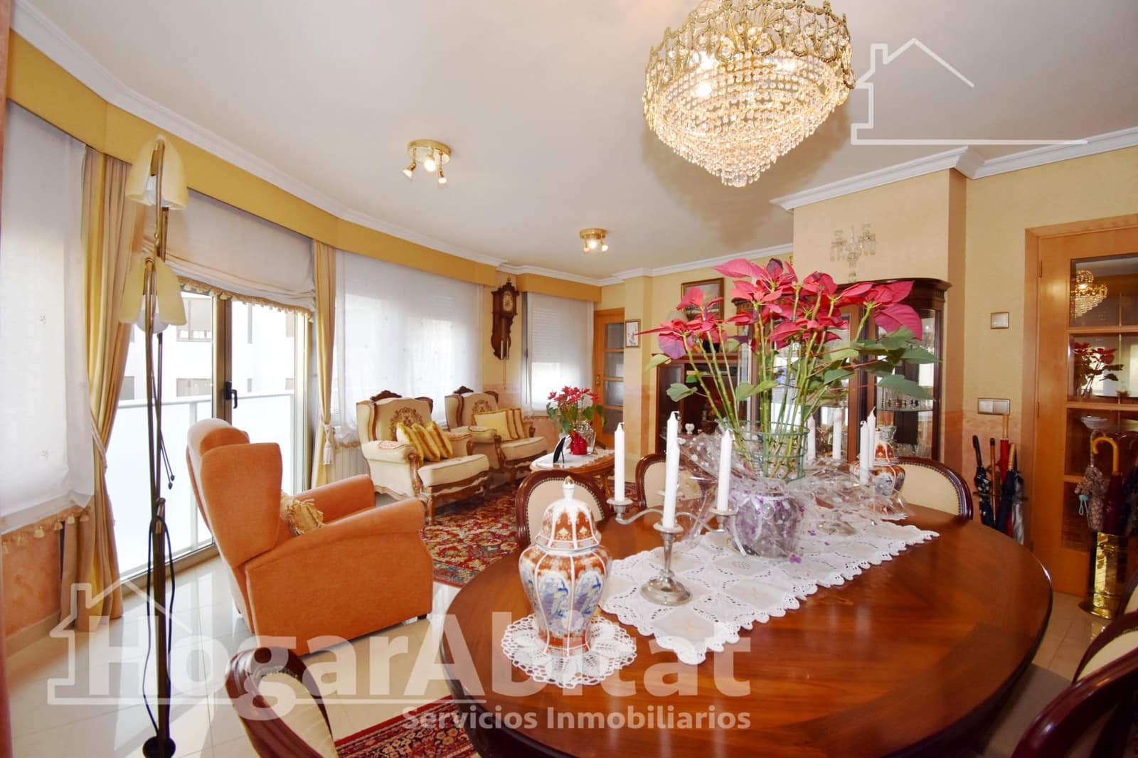 6 bedroom Flat for sale in Castello de la Plana with garage - € 405,000 (Ref: 9759034)