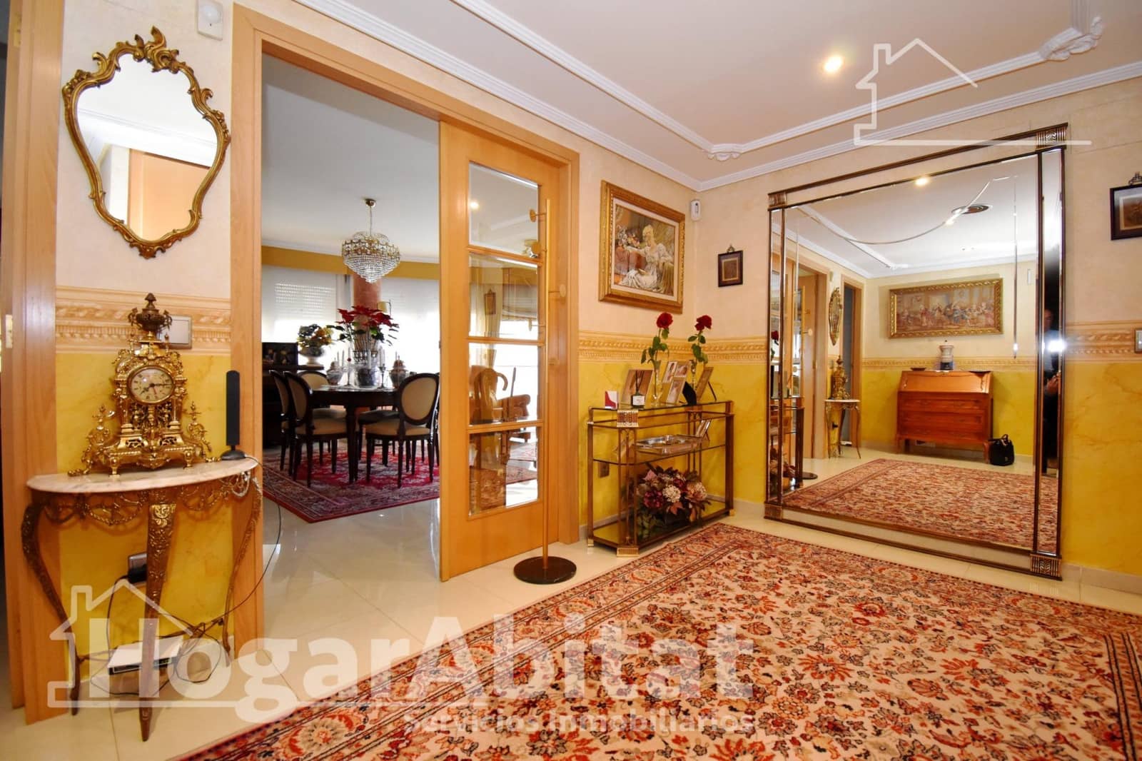 6 bedroom Flat for sale in Castello de la Plana with garage - € 405,000 (Ref: 9759034)