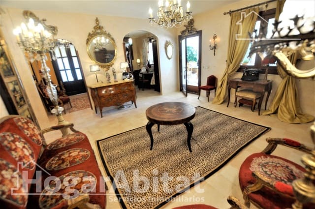 5 slaapkamer Villa te koop in Godelleta met garage - € 280.000 (Ref: 9759036)