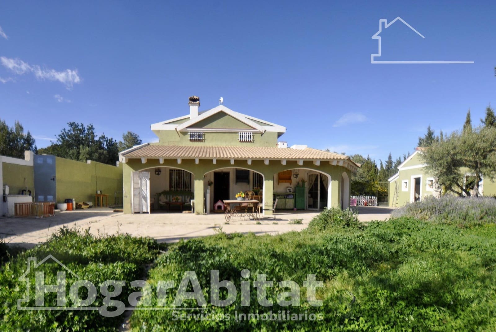 5 slaapkamer Villa te koop in Godelleta met garage - € 280.000 (Ref: 9759036)