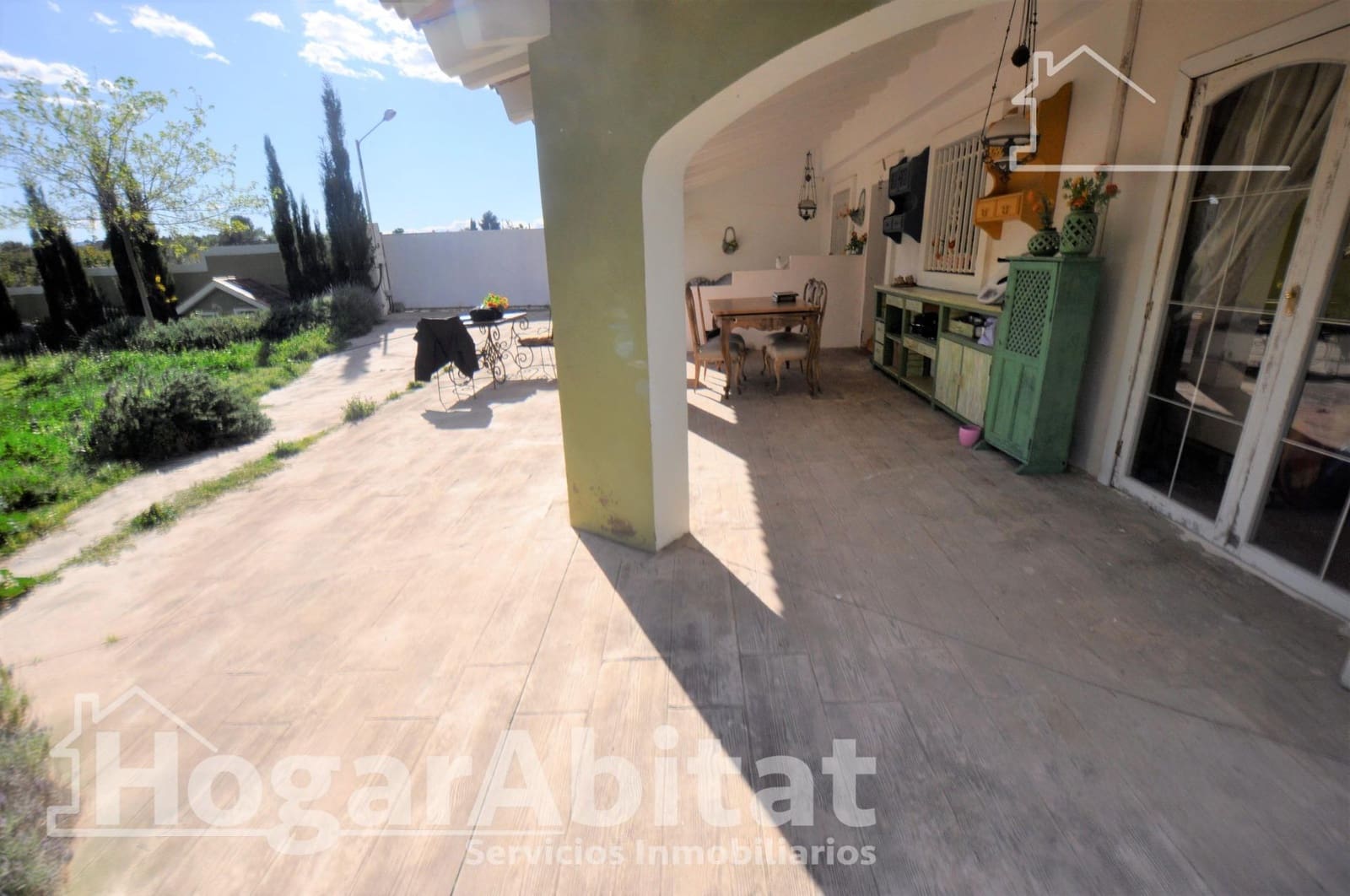 5 slaapkamer Villa te koop in Godelleta met garage - € 280.000 (Ref: 9759036)