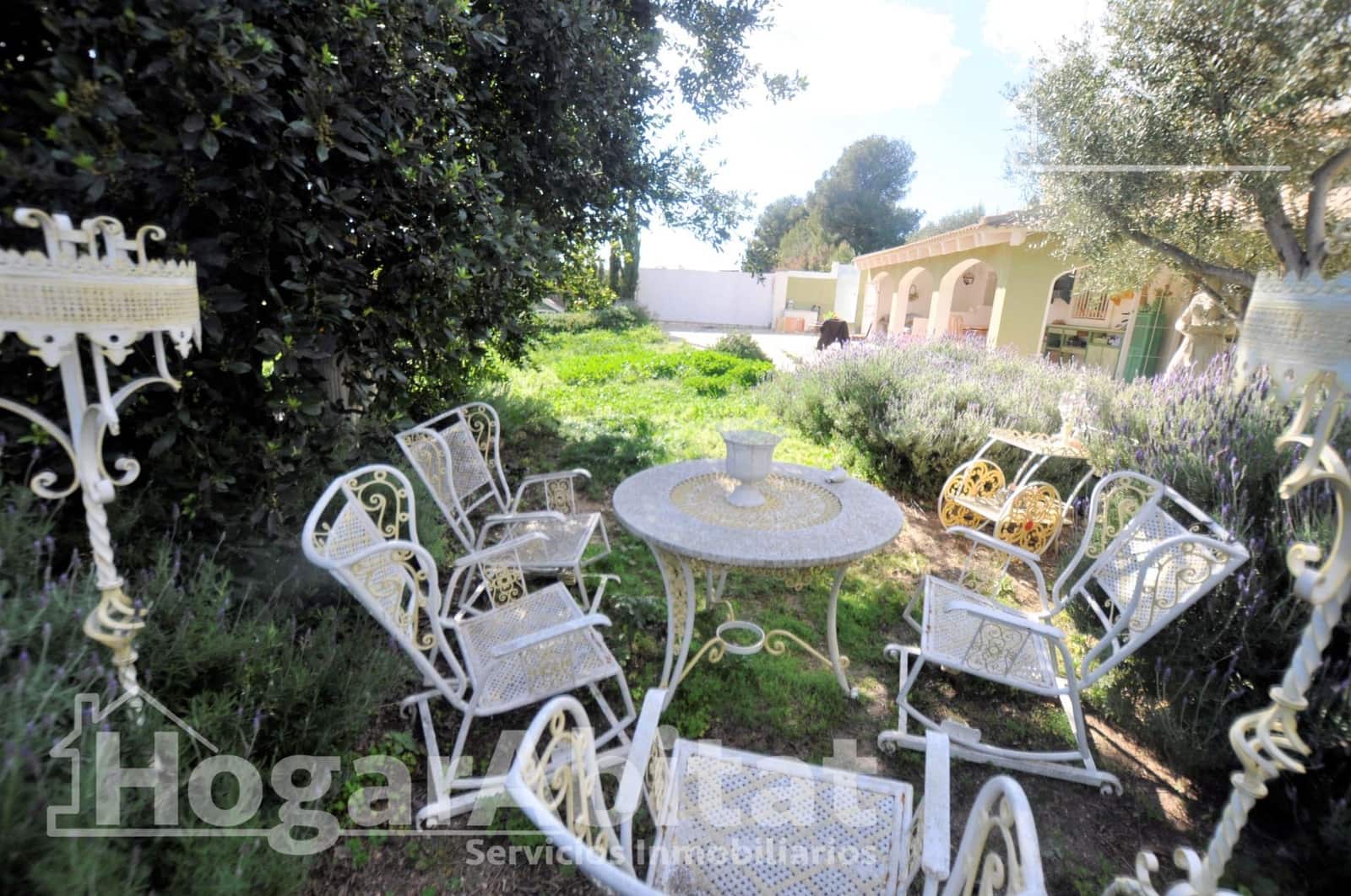 5 slaapkamer Villa te koop in Godelleta met garage - € 280.000 (Ref: 9759036)