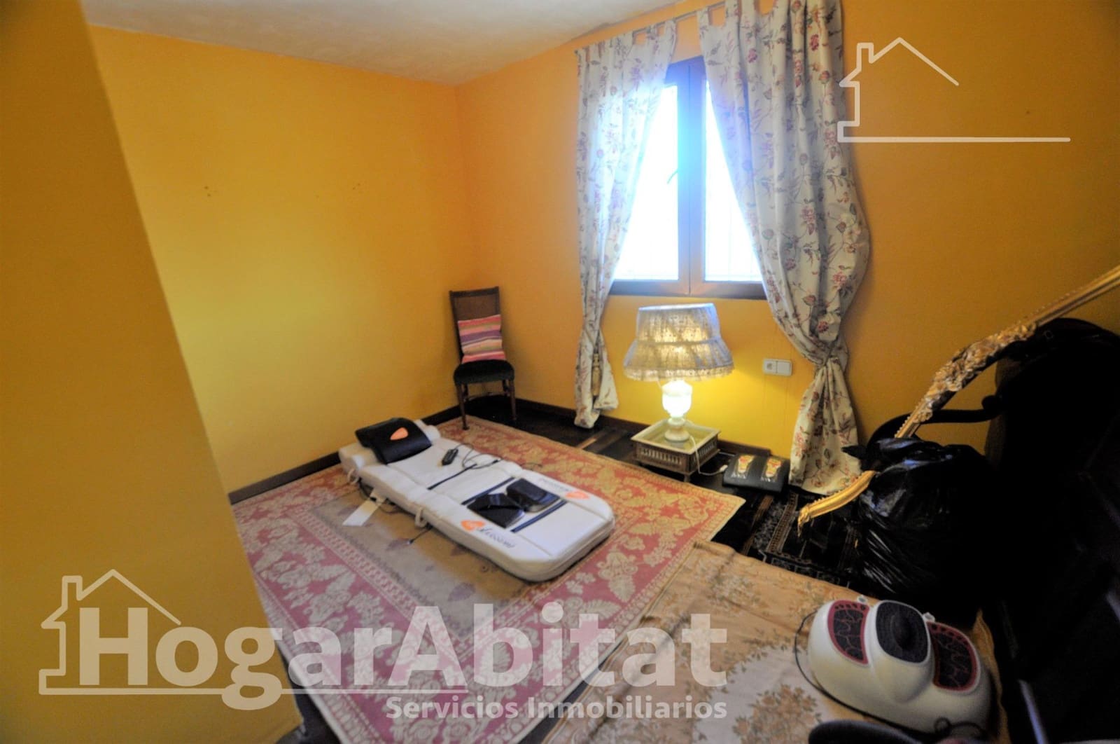 5 slaapkamer Villa te koop in Godelleta met garage - € 280.000 (Ref: 9759036)