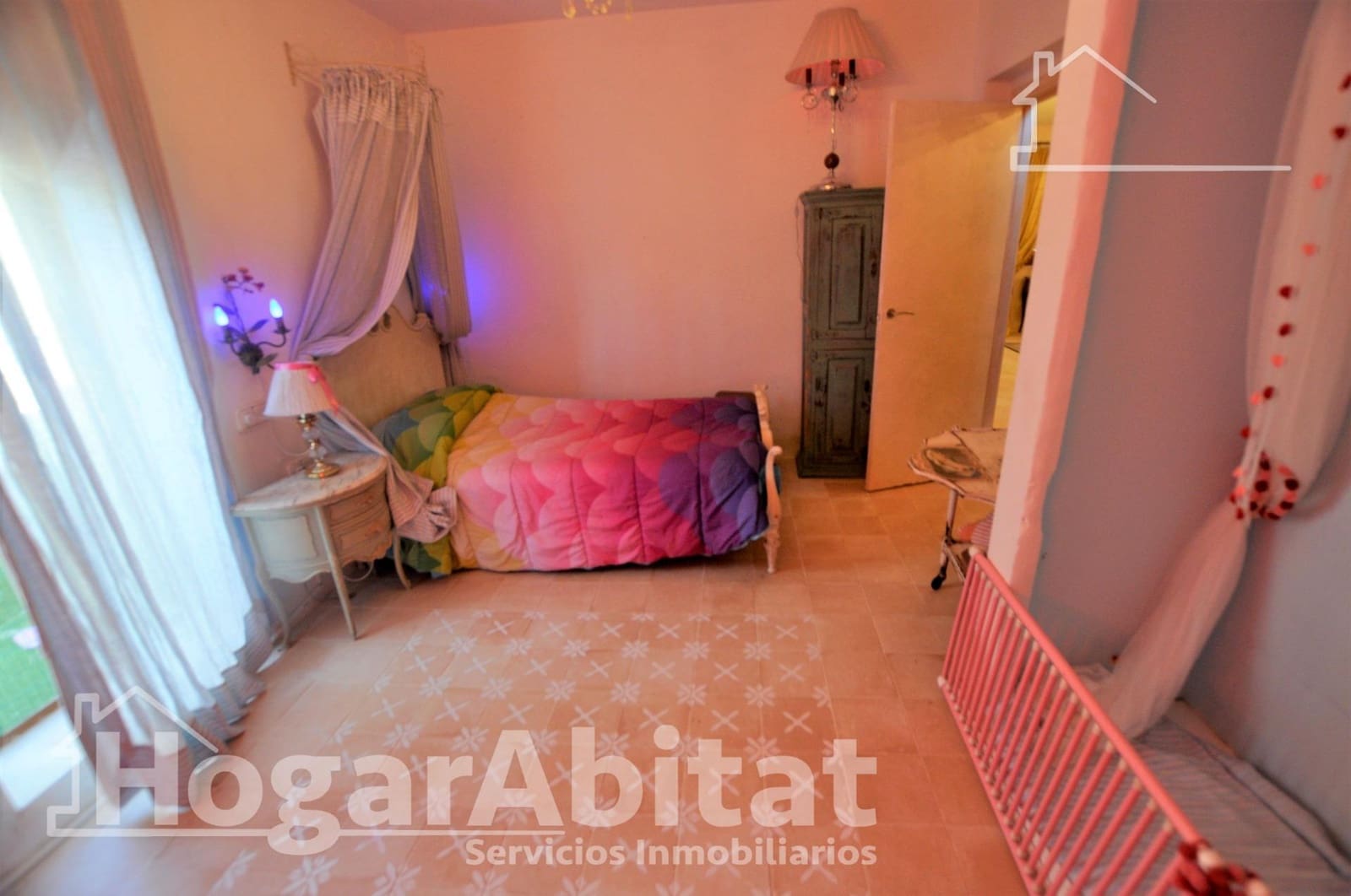 5 slaapkamer Villa te koop in Godelleta met garage - € 280.000 (Ref: 9759036)
