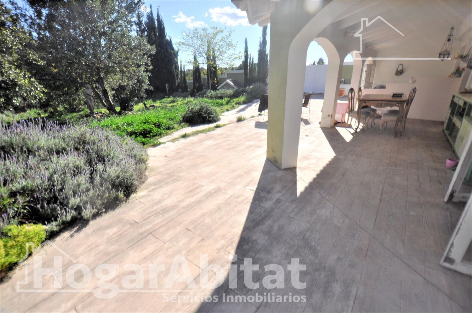 5 slaapkamer Villa te koop in Godelleta met garage - € 280.000 (Ref: 9759036)