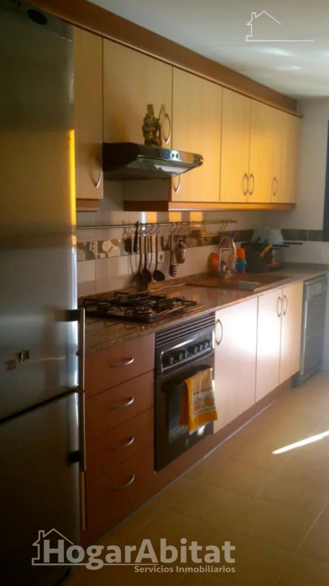 3 quarto Apartamento para venda em Torrent com garagem - 245 000 € (Ref: 9759042)