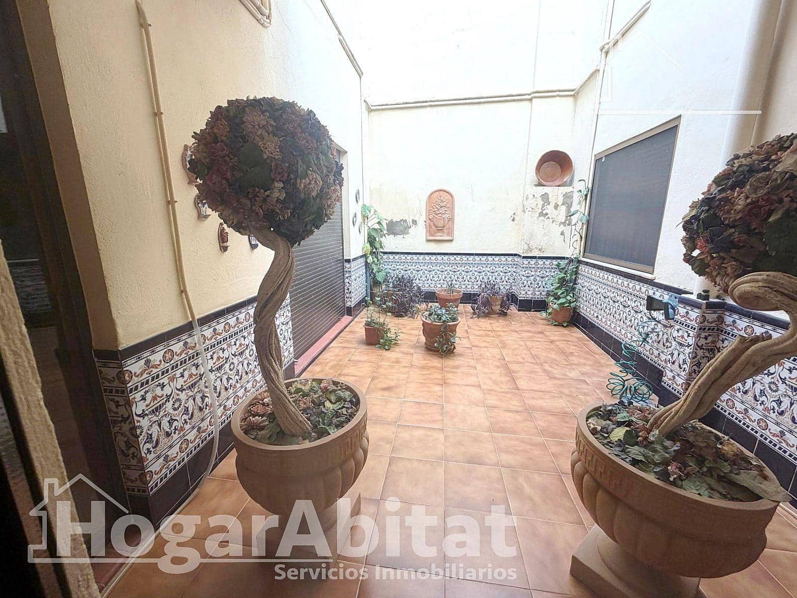 4 bedroom Townhouse for sale in Massanassa with garage - € 510,000 (Ref: 9759048)