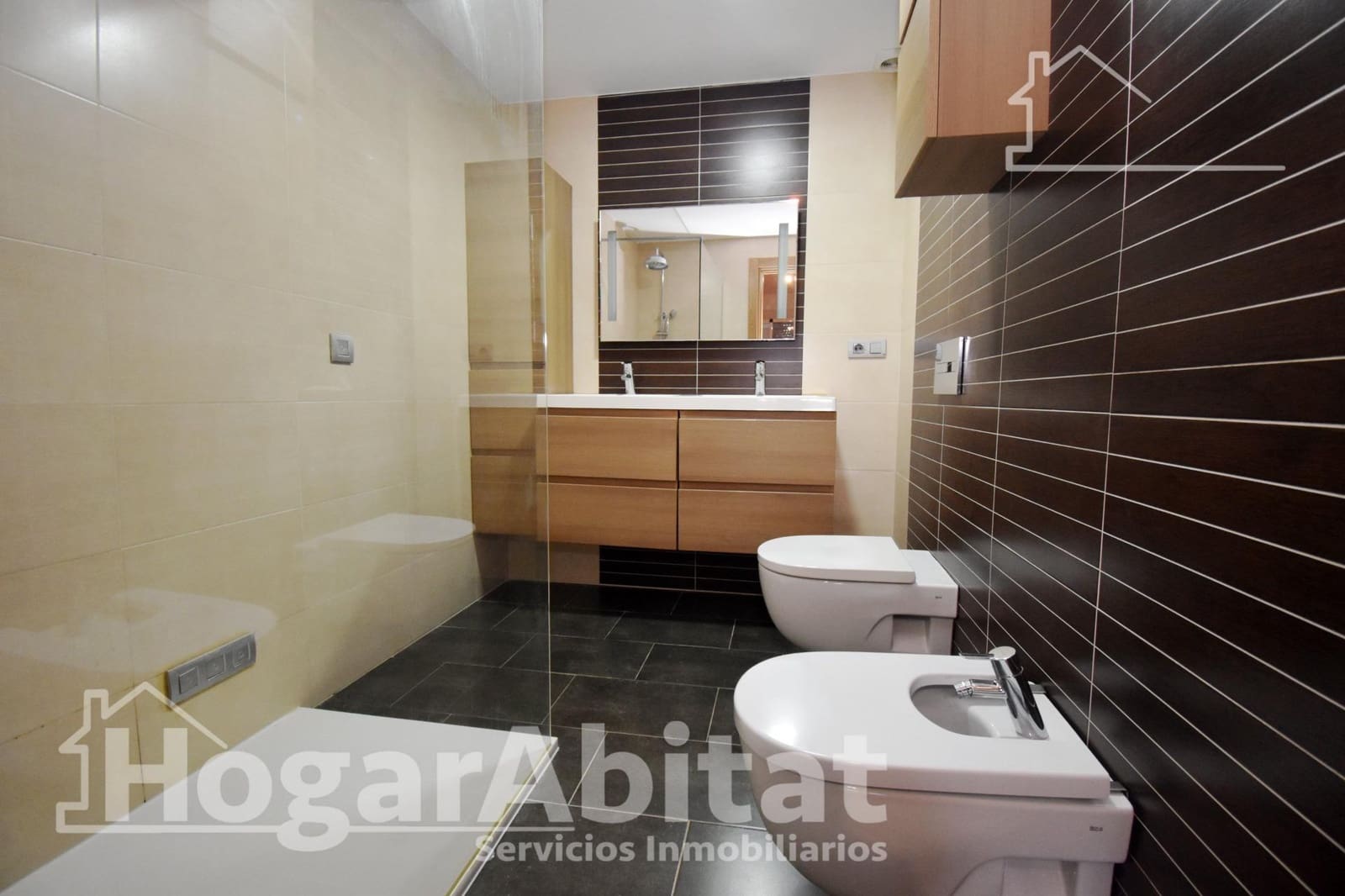 Piso de 3 habitaciones en Vila-real en venta con garaje - 225.000 € (Ref: 9762038)