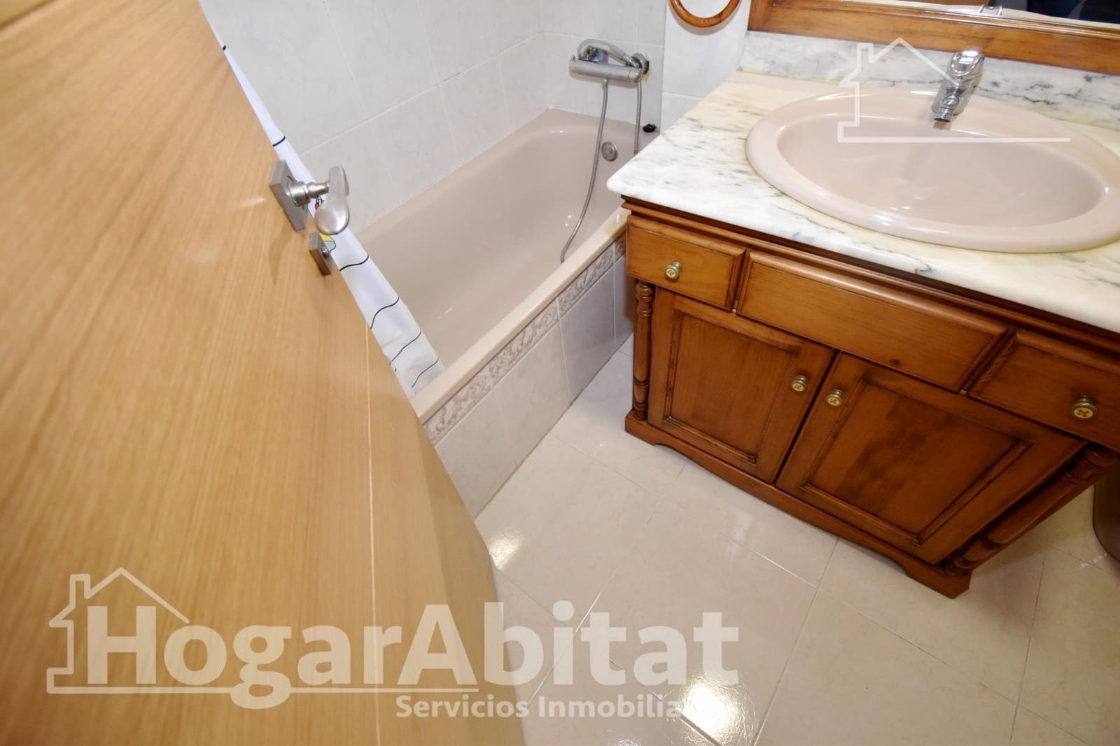 Piso de 3 habitaciones en Vila-real en venta con garaje - 225.000 € (Ref: 9762038)