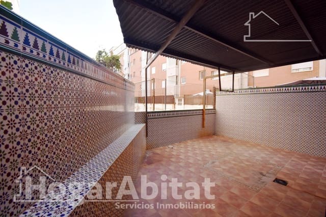 Piso de 3 habitaciones en Vila-real en venta con garaje - 225.000 € (Ref: 9762038)