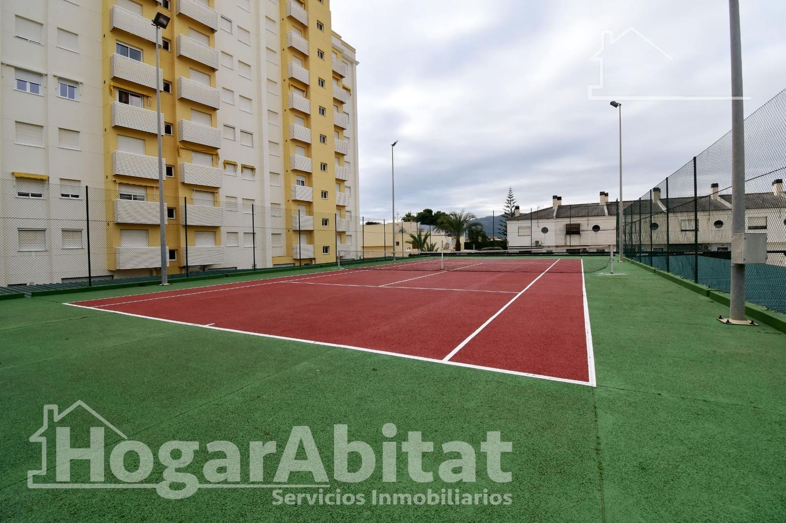 3 sypialnia Penthouse na sprzedaż w Gandia z basenem garażem - 309 000 € (Ref: 9762044)