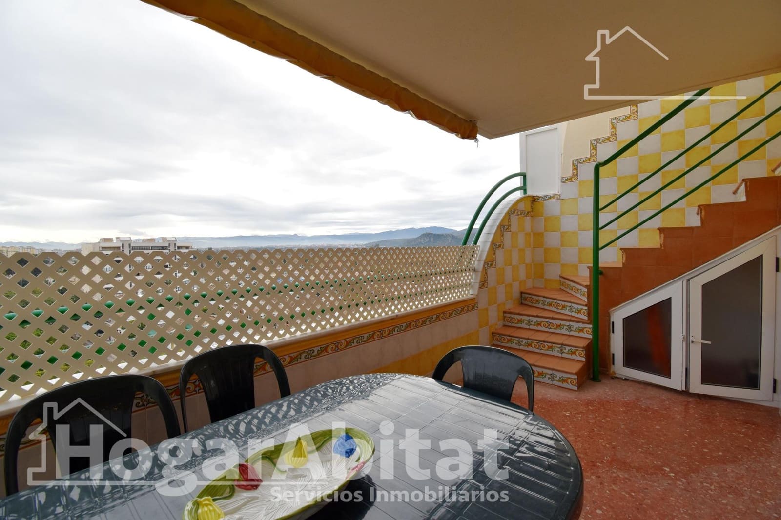 3 sypialnia Penthouse na sprzedaż w Gandia z basenem garażem - 309 000 € (Ref: 9762044)