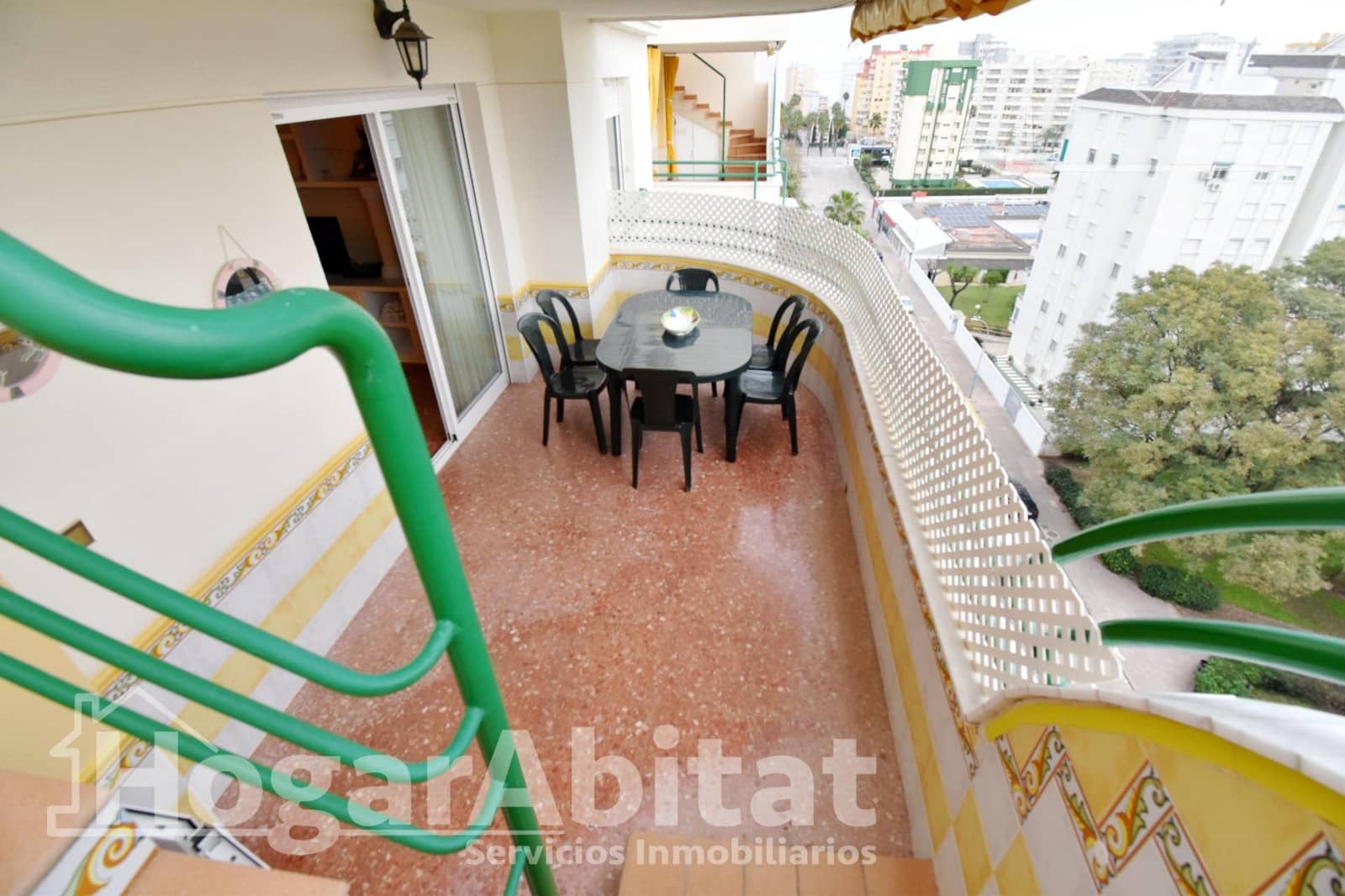 3 sypialnia Penthouse na sprzedaż w Gandia z basenem garażem - 309 000 € (Ref: 9762044)