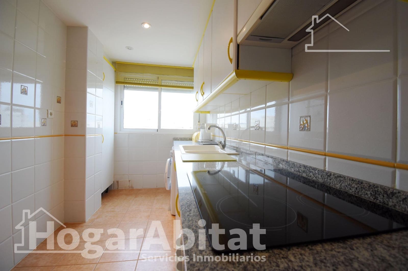 3 sypialnia Penthouse na sprzedaż w Gandia z basenem garażem - 309 000 € (Ref: 9762044)