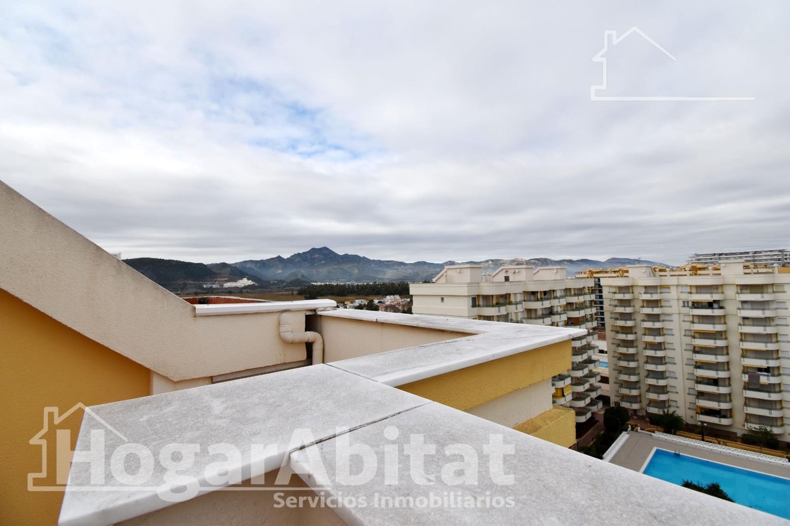 3 sypialnia Penthouse na sprzedaż w Gandia z basenem garażem - 309 000 € (Ref: 9762044)