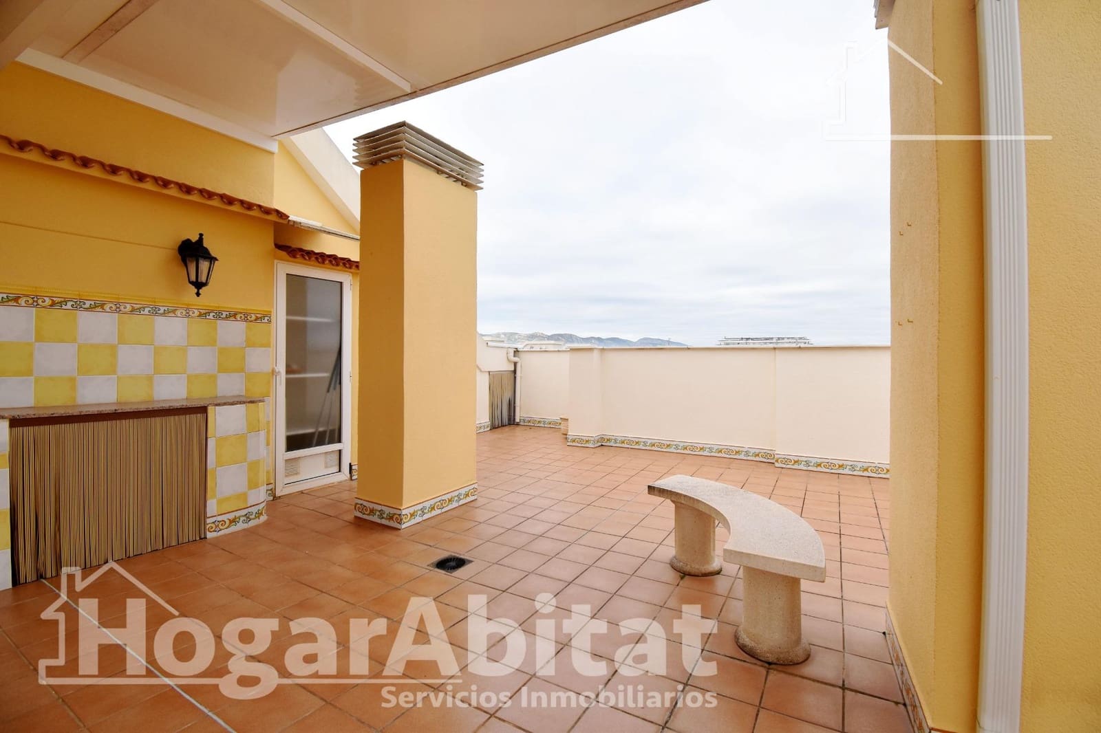 3 sypialnia Penthouse na sprzedaż w Gandia z basenem garażem - 309 000 € (Ref: 9762044)