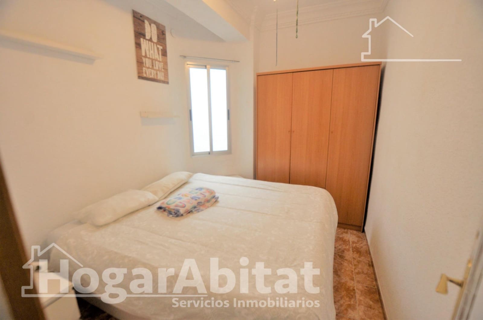 3 bedroom Flat for sale in Valencia city - € 259,000 (Ref: 9762046)