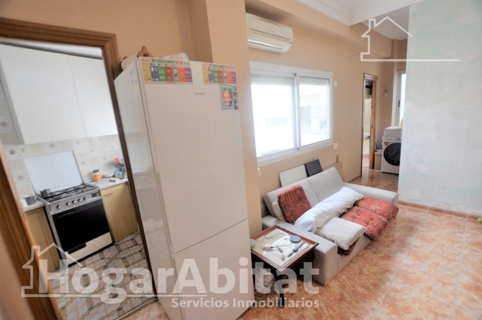 3 bedroom Flat for sale in Valencia city - € 259,000 (Ref: 9762046)