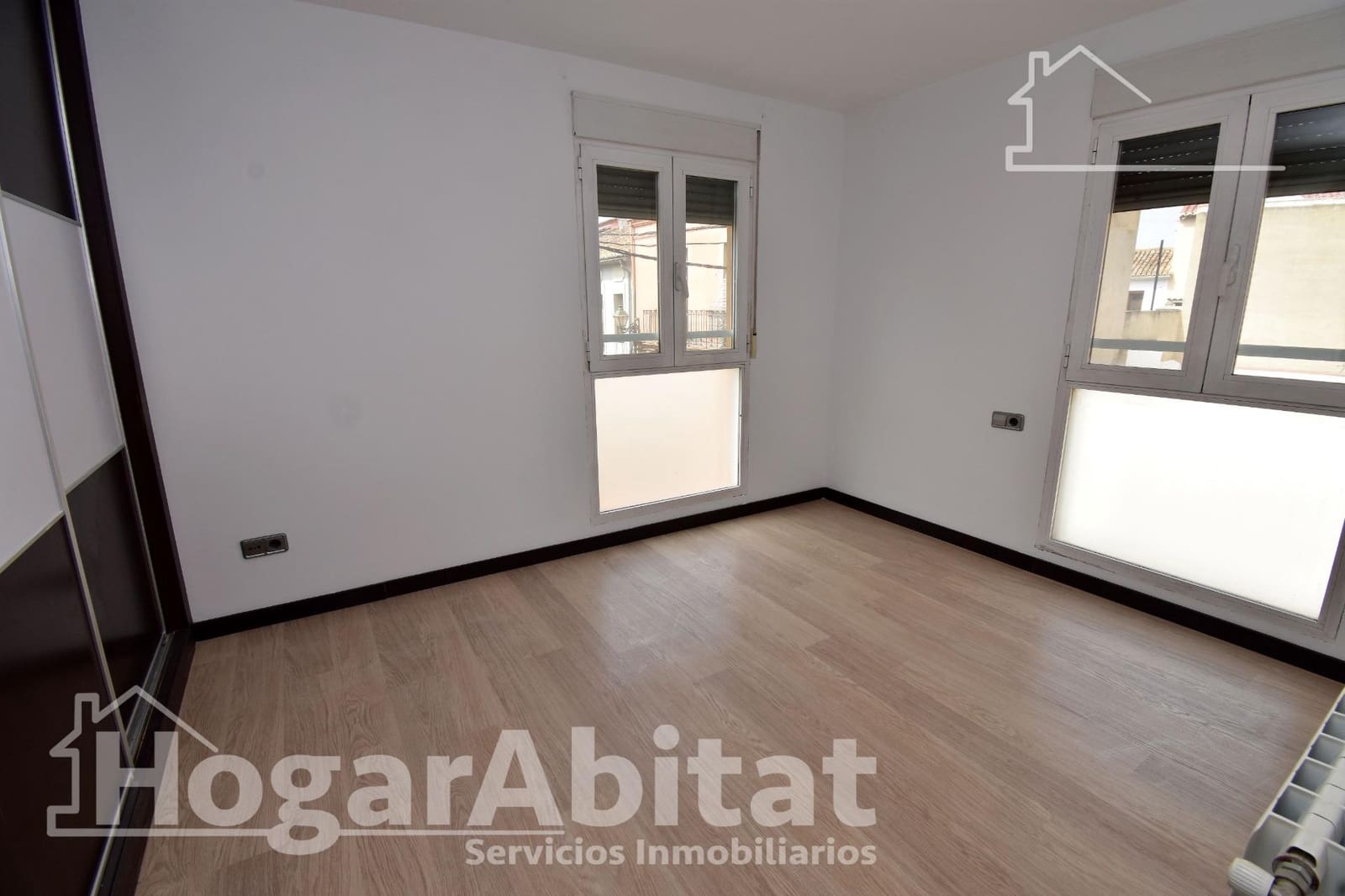 4 slaapkamer Huis te koop in Masarrochos / Massarrojos met garage - € 359.000 (Ref: 9762050)