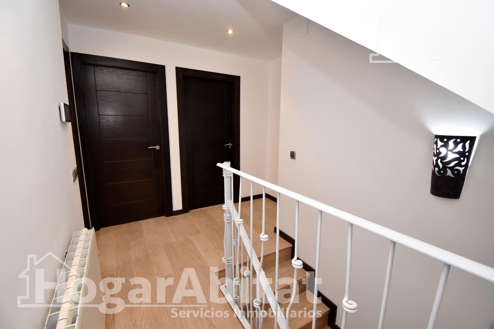 4 slaapkamer Huis te koop in Masarrochos / Massarrojos met garage - € 359.000 (Ref: 9762050)