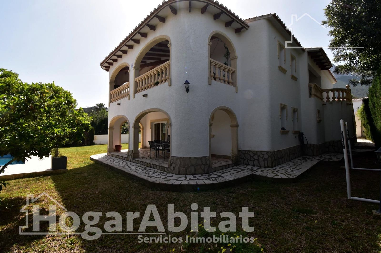 4 sypialnia Willa na sprzedaż w Denia z basenem garażem - 799 000 € (Ref: 9773116)