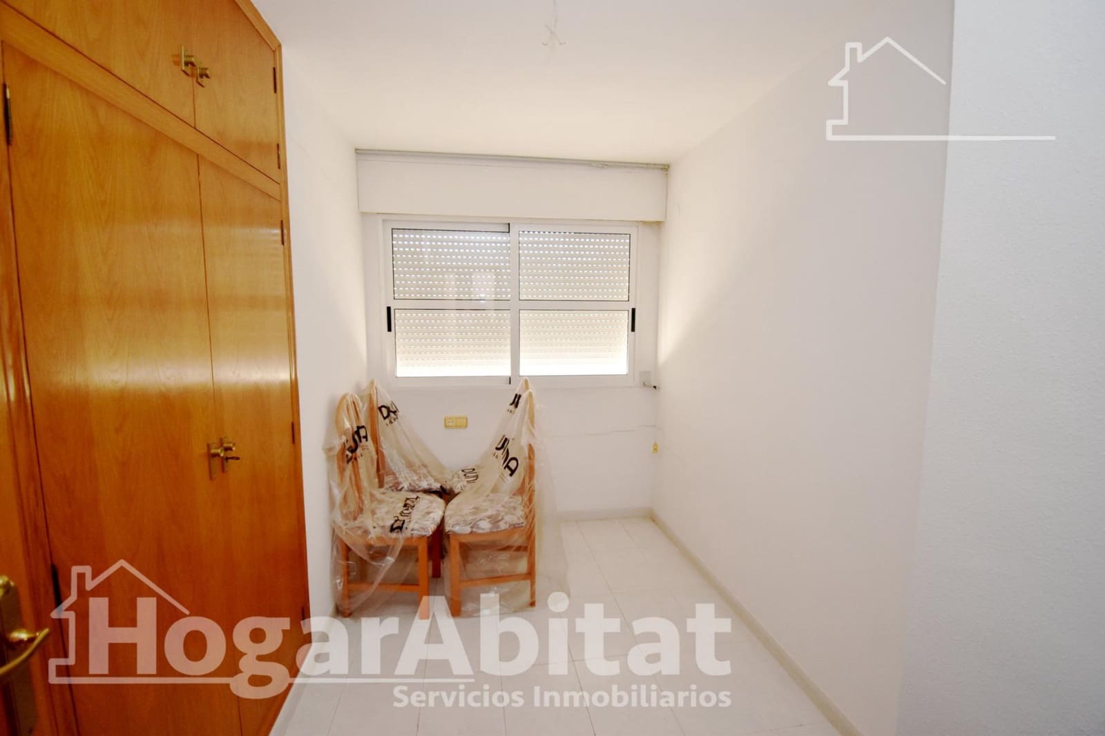 6 bedroom Terraced Villa for sale in Burriana / Borriana with garage - € 215,000 (Ref: 9773118)