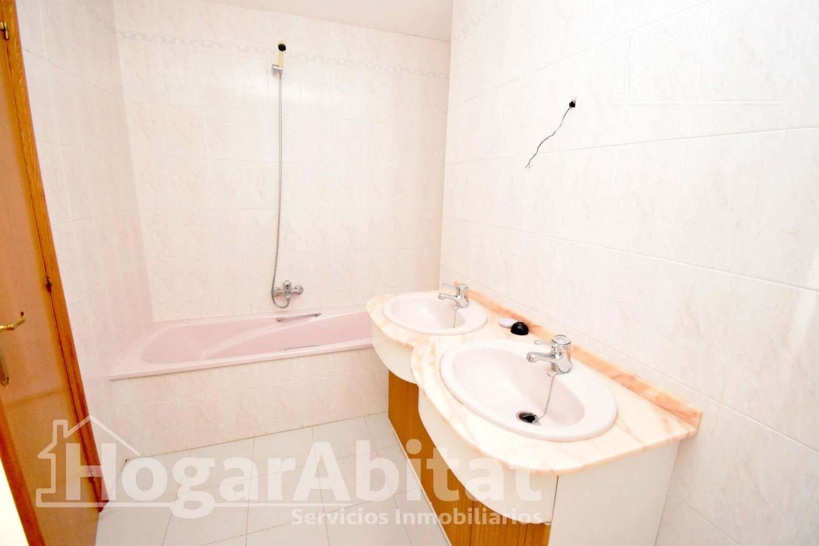 6 bedroom Terraced Villa for sale in Burriana / Borriana with garage - € 215,000 (Ref: 9773118)