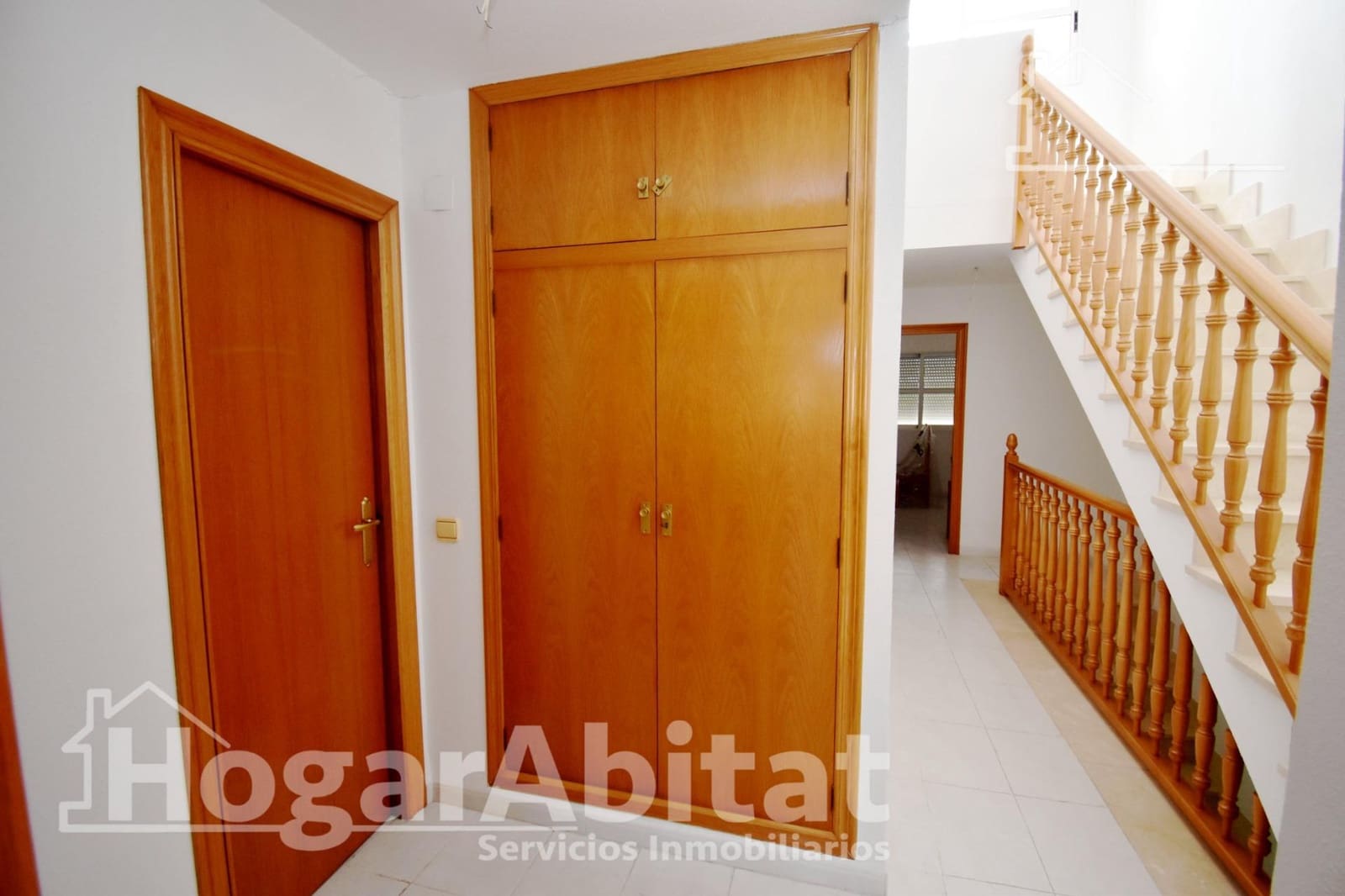 6 bedroom Terraced Villa for sale in Burriana / Borriana with garage - € 215,000 (Ref: 9773118)