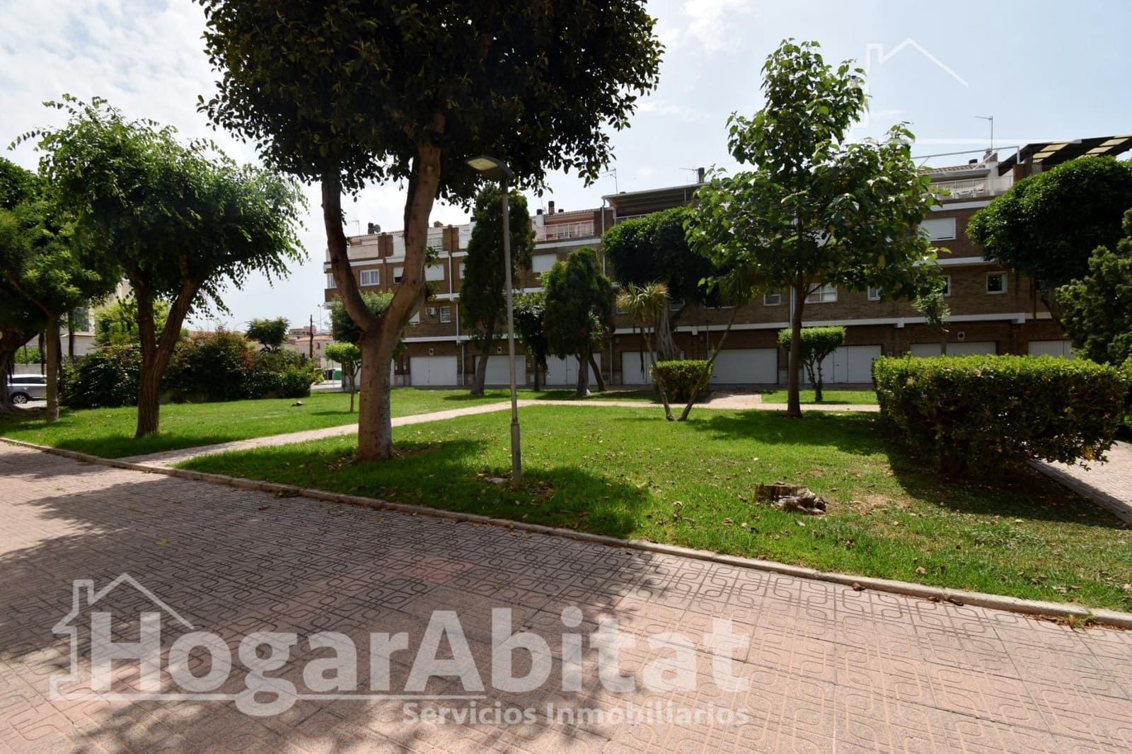 6 bedroom Terraced Villa for sale in Burriana / Borriana with garage - € 215,000 (Ref: 9773118)