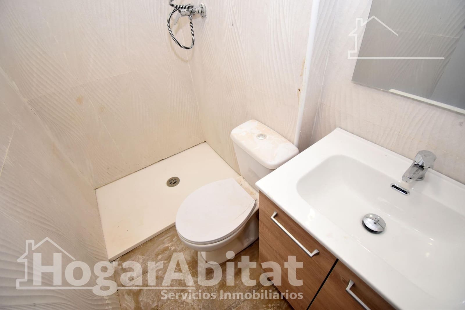 1 quarto Apartamento para venda em Castello de la Plana - 70 000 € (Ref: 9773123)